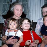 1976-111 (10)