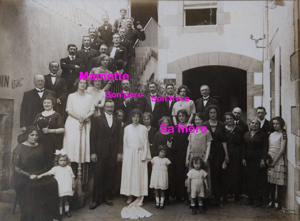 Famille Meynieux on peut y voir Mamette et sa mère nommés